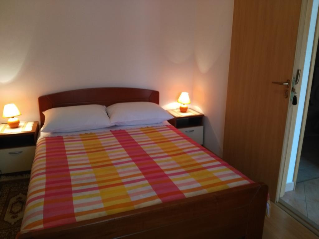 Apartment Cvita 비오그라드나모루 외부 사진
